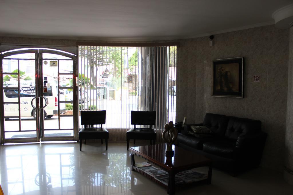 Hotel Parador Panama City Exterior photo